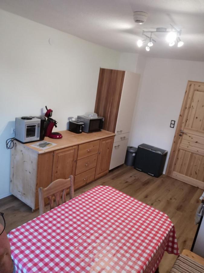 Apartment Auszeit Mit Kueche Viel Ruhe Und Natur Untrasried エクステリア 写真